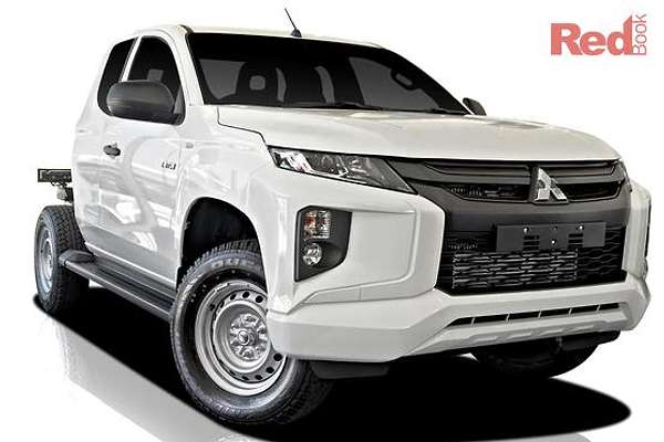 2024 Mitsubishi Triton GLX MR 4X4