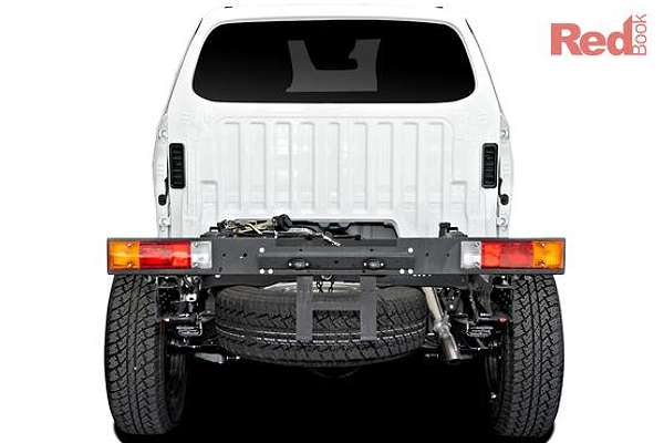 2024 Mitsubishi Triton GLX MR 4X4