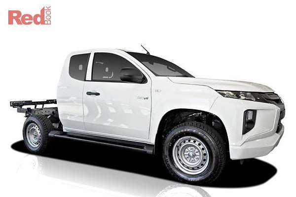 2024 Mitsubishi Triton GLX MR 4X4