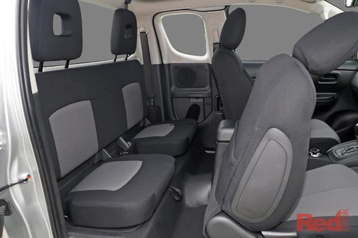 2024 Mitsubishi Triton GLX MR 4X4