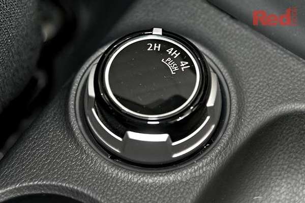2024 Mitsubishi Triton GLX MR 4X4