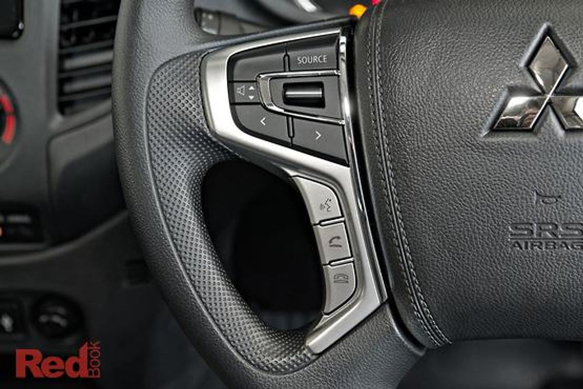 2024 Mitsubishi Triton GLX MR 4X4