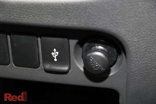 2024 Mitsubishi Triton GLX MR 4X4