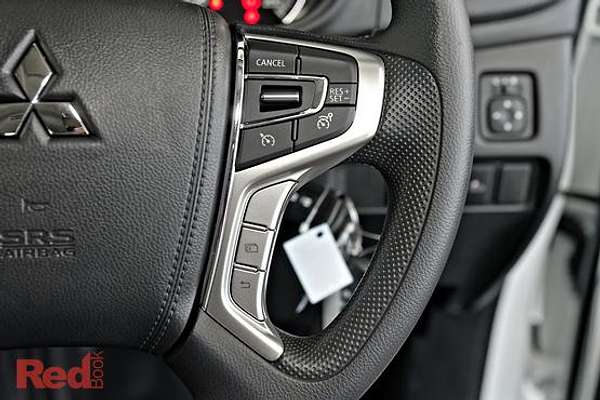 2024 Mitsubishi Triton GLX MR 4X4