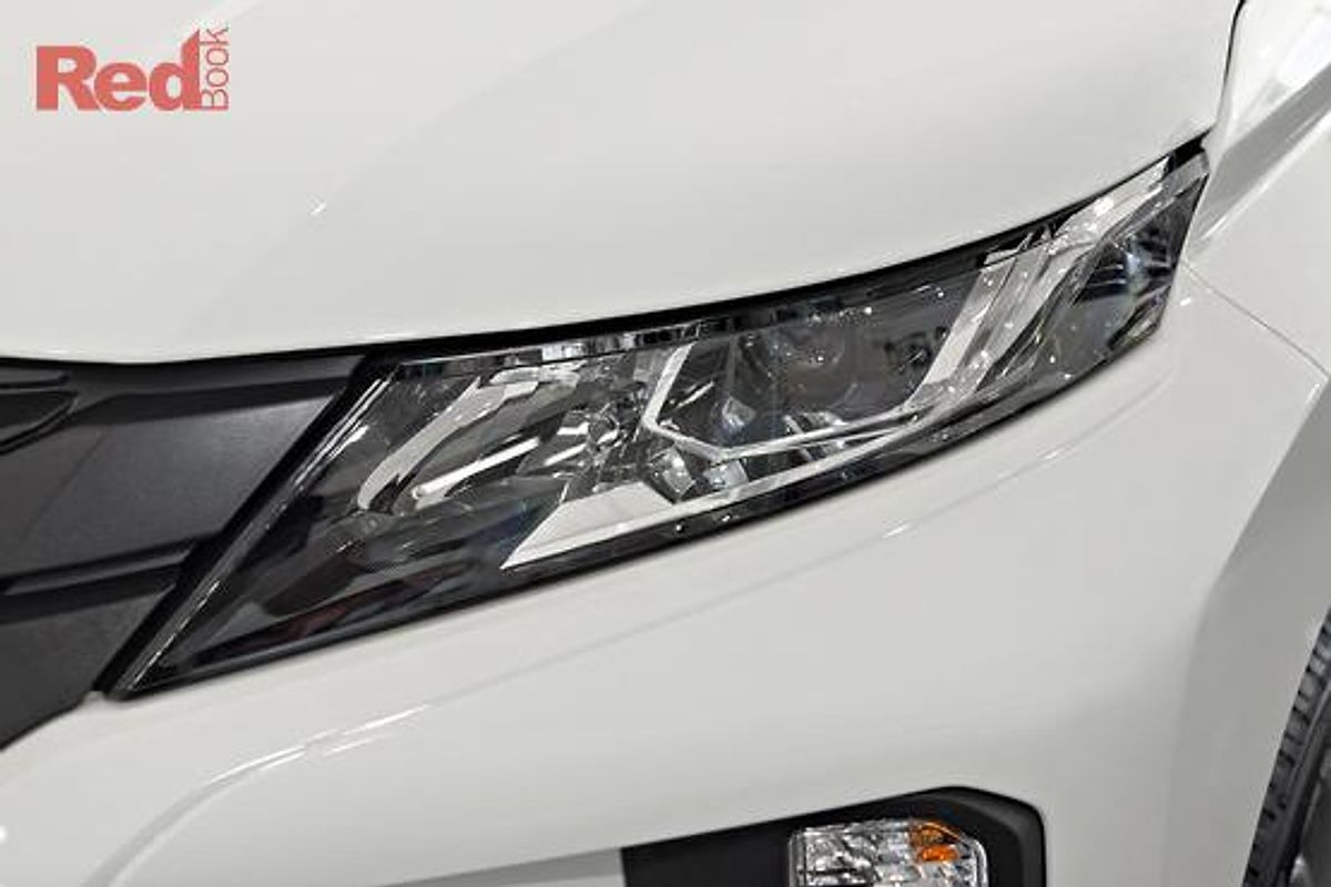 2024 Mitsubishi Triton GLX MR 4X4