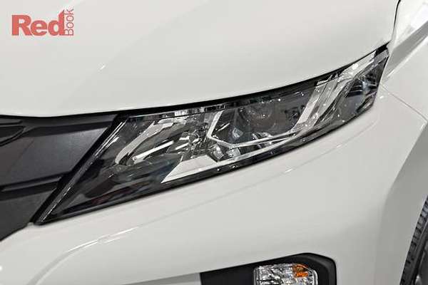 2024 Mitsubishi Triton GLX MR 4X4