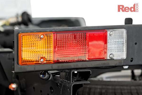 2024 Mitsubishi Triton GLX MR 4X4