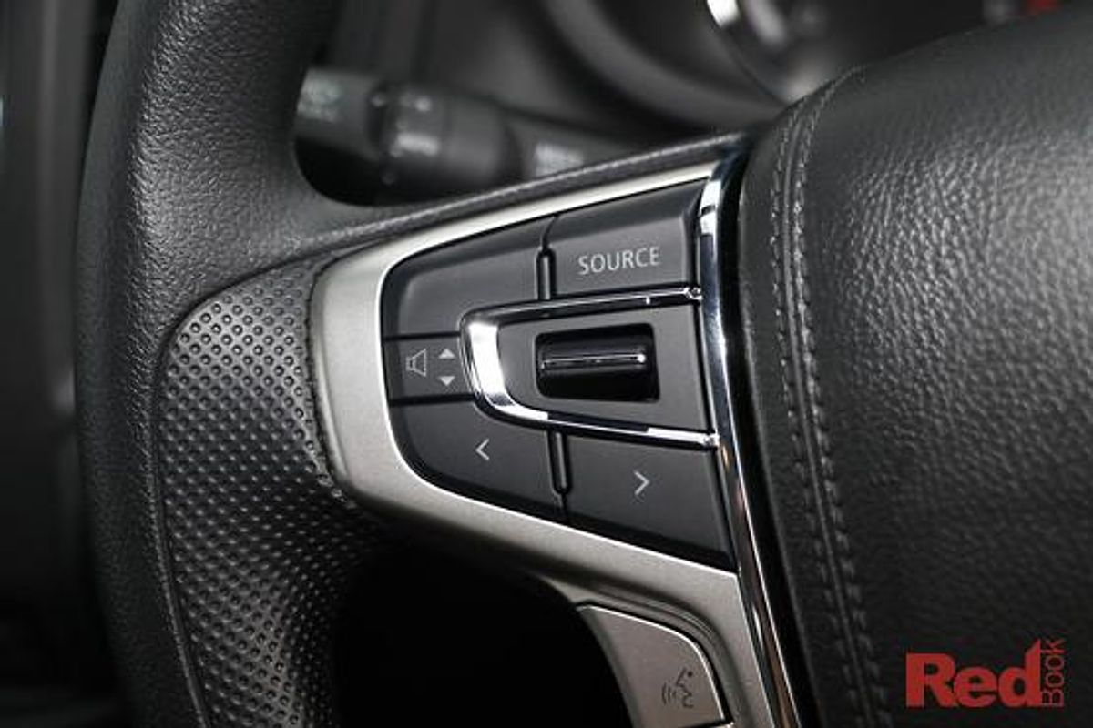 2024 Mitsubishi Triton GLX MR 4X4