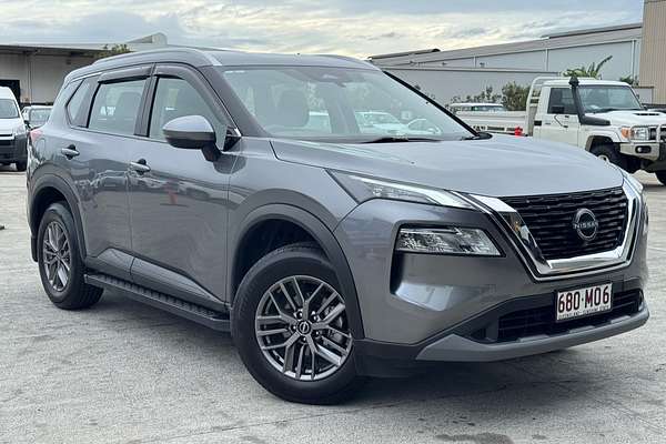 2022 Nissan X-TRAIL ST
