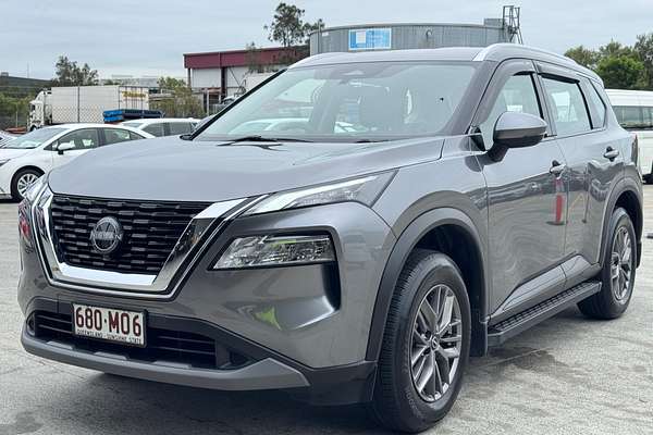 2022 Nissan X-TRAIL ST