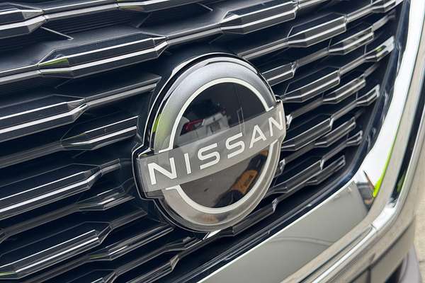 2022 Nissan X-TRAIL ST