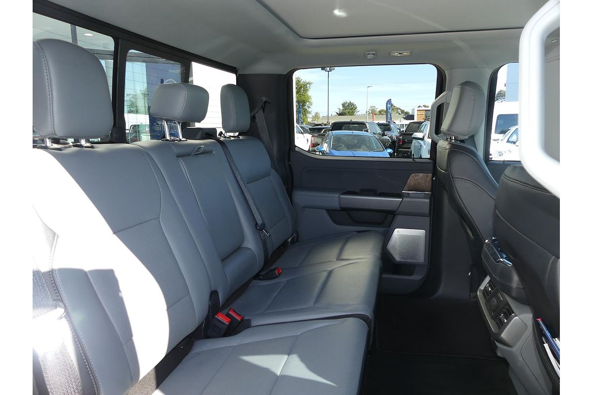 2023 Ford F-150 Lariat 4X4 LWB