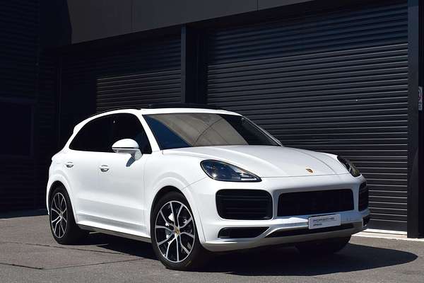 2018 Porsche Cayenne Turbo 9YA