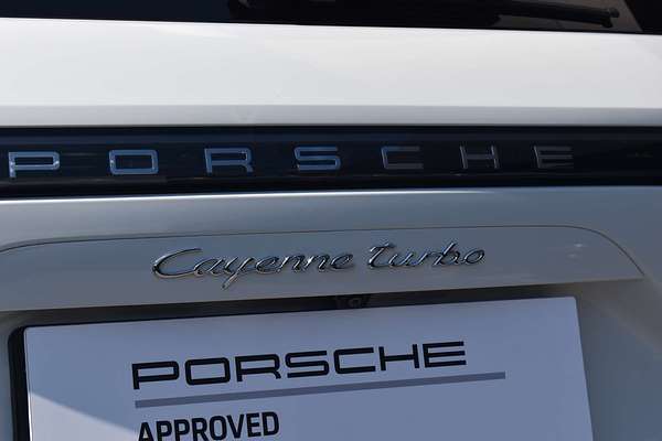 2018 Porsche Cayenne Turbo 9YA