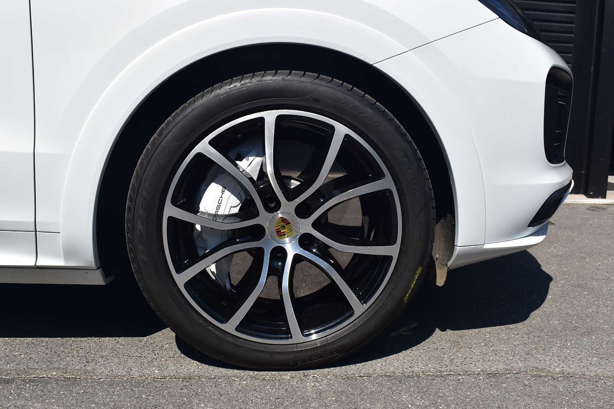 2018 Porsche Cayenne Turbo 9YA