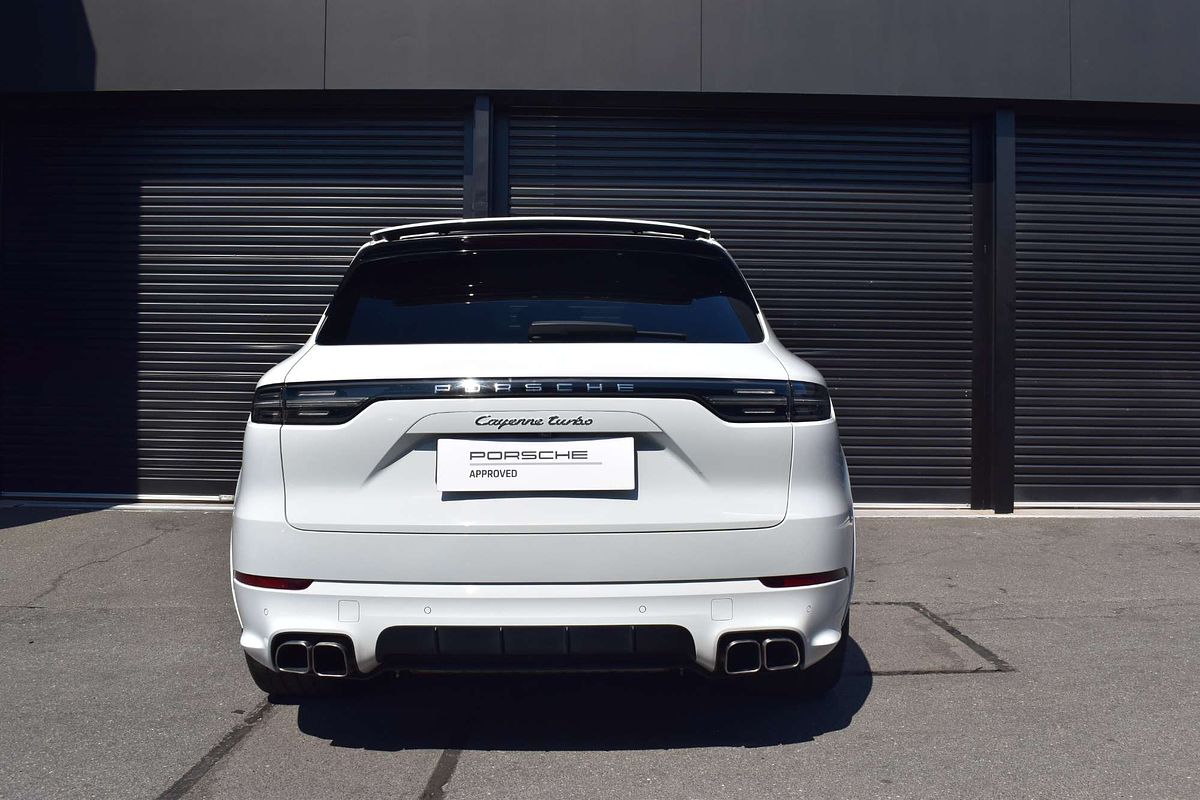 2018 Porsche Cayenne Turbo 9YA
