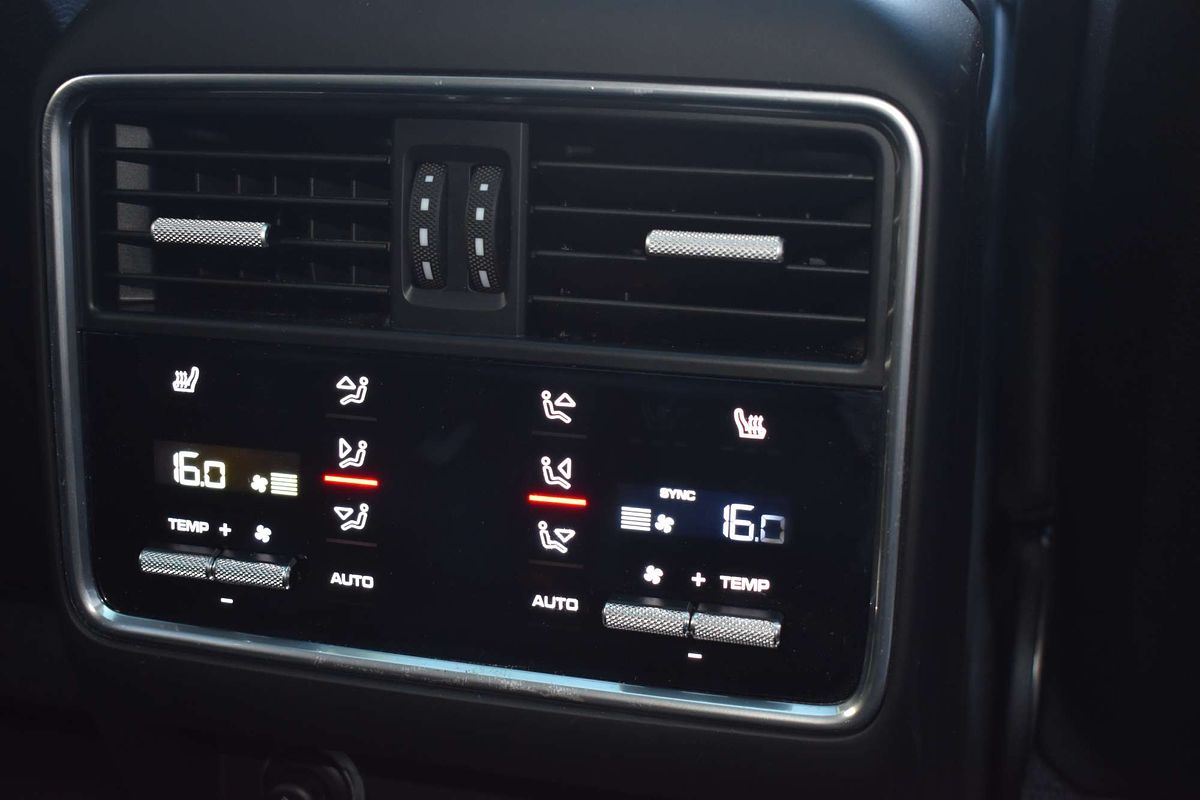 2018 Porsche Cayenne Turbo 9YA