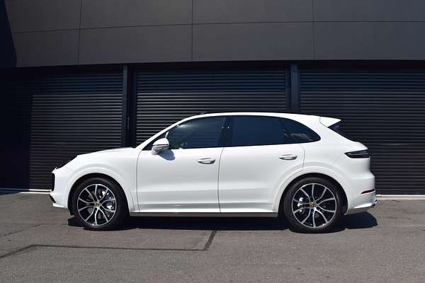 2018 Porsche Cayenne Turbo 9YA