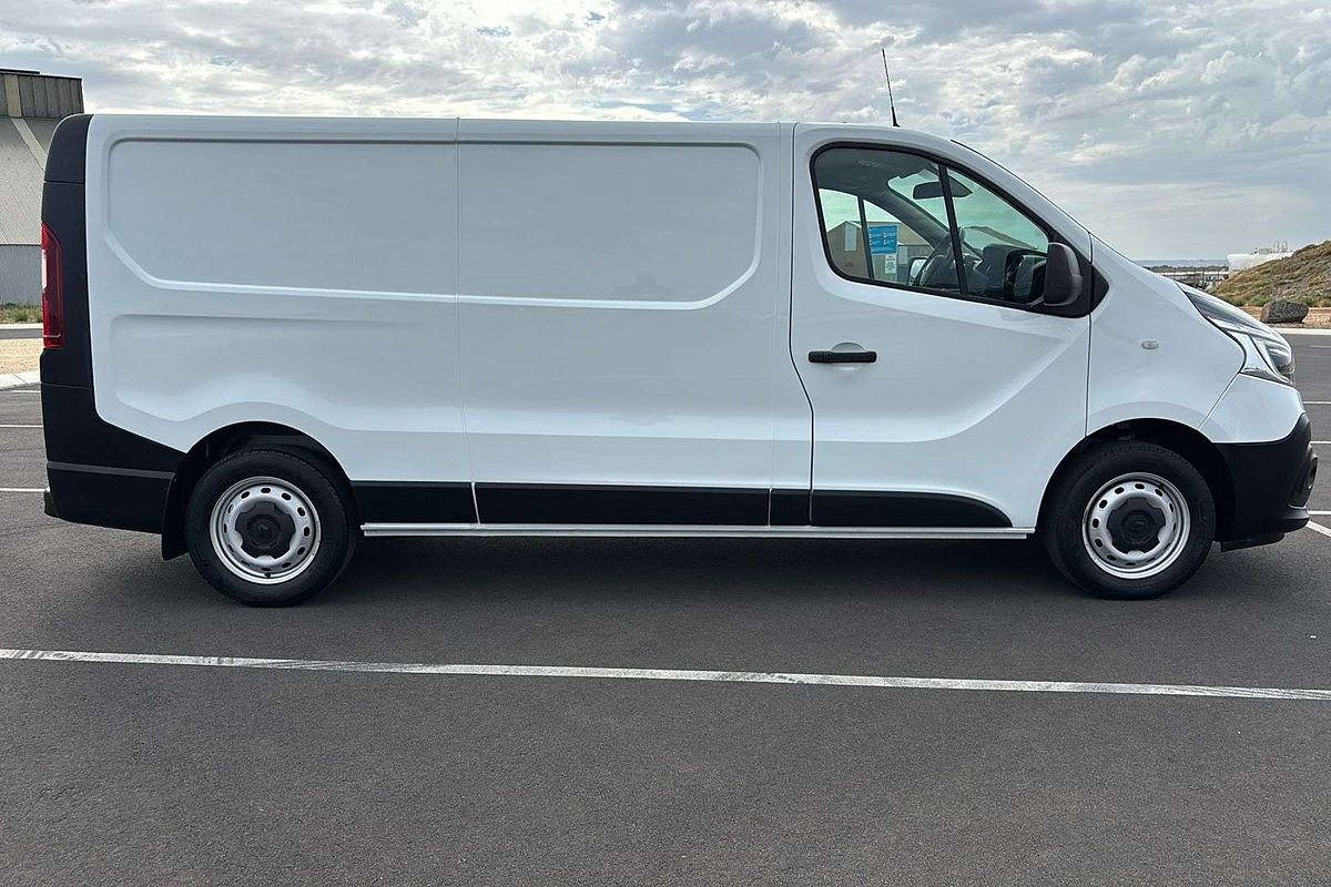 2021 Renault Trafic Premium 103kW X82 SWB