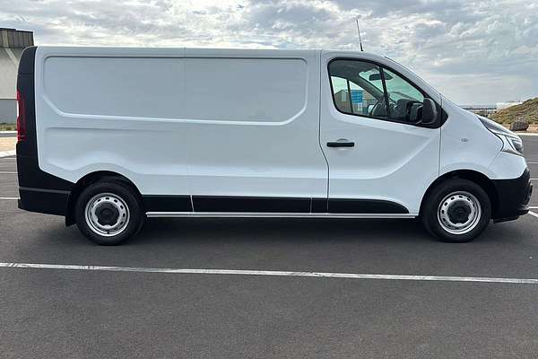 2021 Renault Trafic Premium 103kW X82 SWB