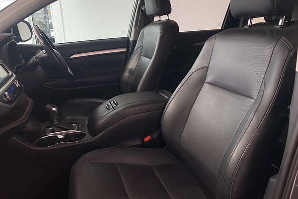 2019 Toyota Kluger Black Edition GSU55R