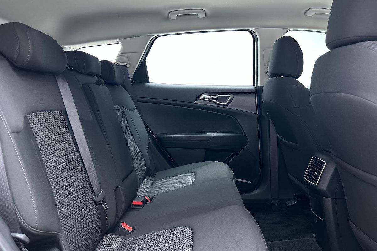 2024 Kia Sportage S NQ5