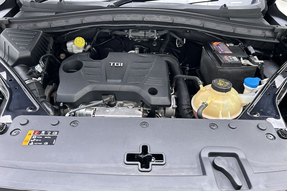 2021 MG HS Essence SAS23