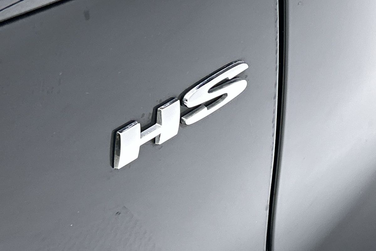 2021 MG HS Essence SAS23