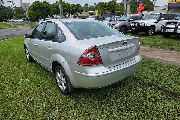 2006 Ford Focus LX LS