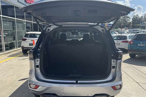 2025 Isuzu MU-X LS-T