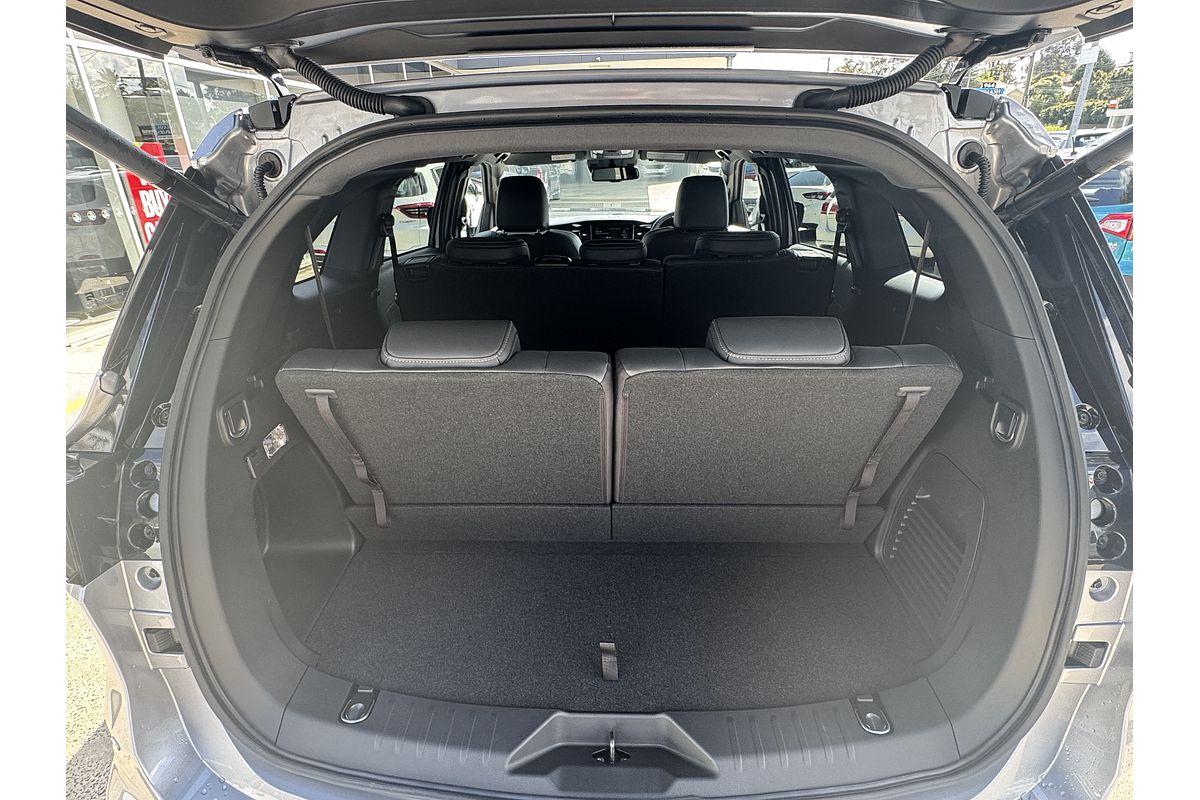 2025 Isuzu MU-X LS-T