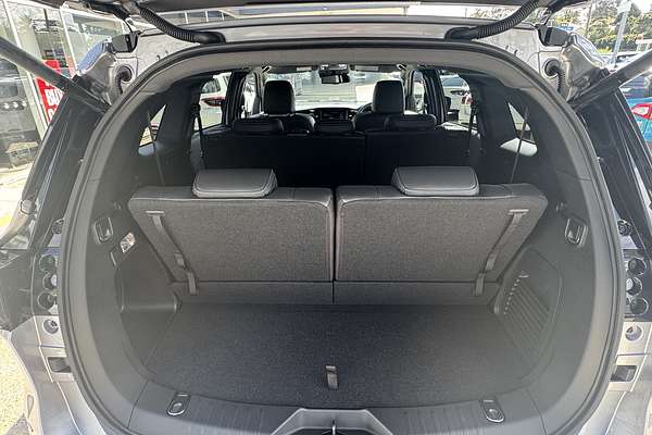 2025 Isuzu MU-X LS-T
