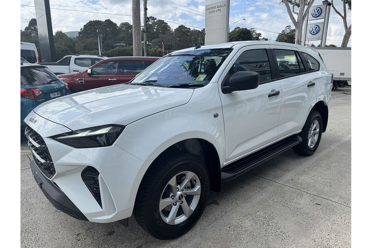 2025 Isuzu MU-X LS-M