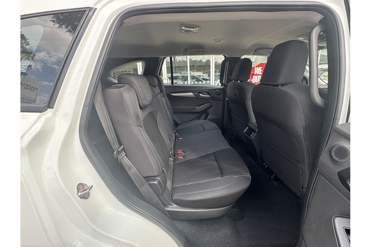 2025 Isuzu MU-X LS-M