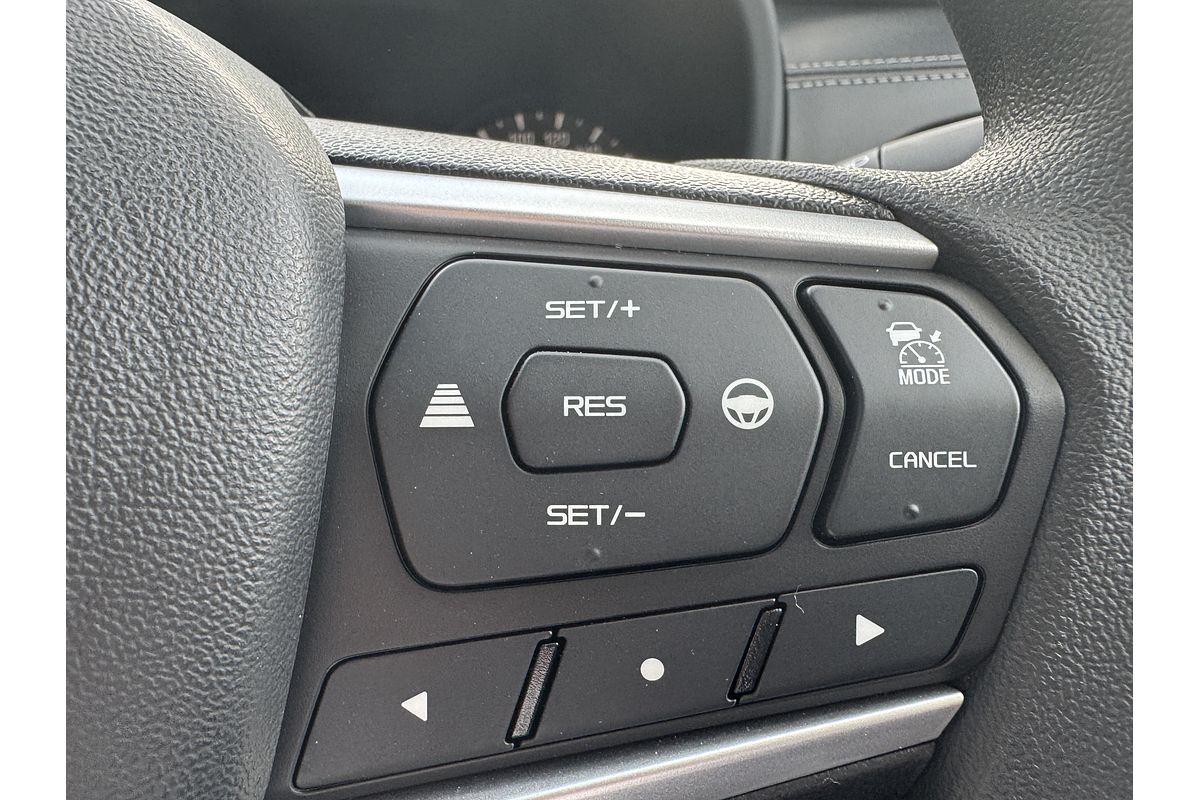 2025 Isuzu MU-X LS-M