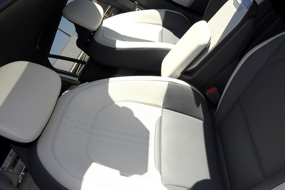 2025 Kia EV3 GT-Line Long Range SV