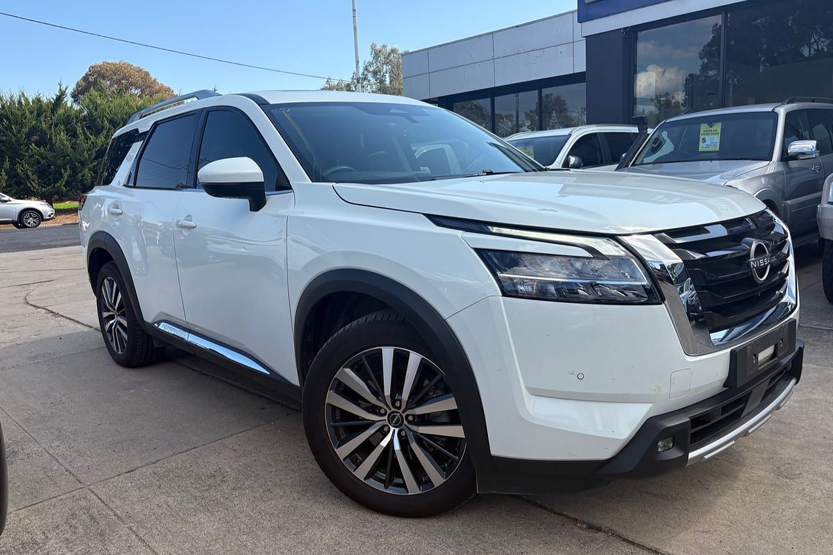 2023 Nissan Pathfinder Ti-L R53