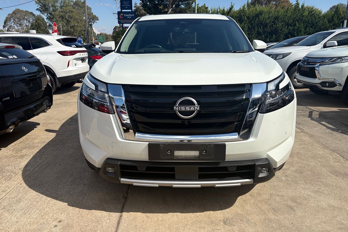 2023 Nissan Pathfinder Ti-L R53