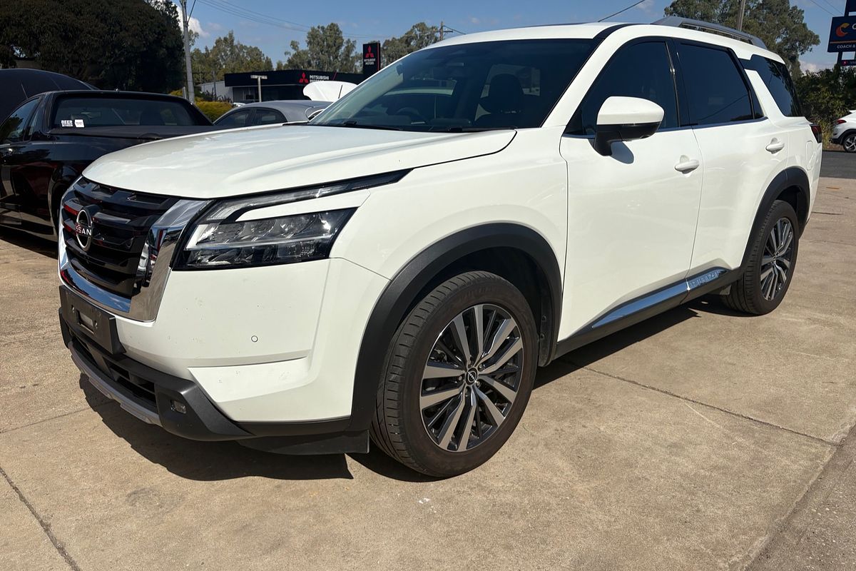 2023 Nissan Pathfinder Ti-L R53