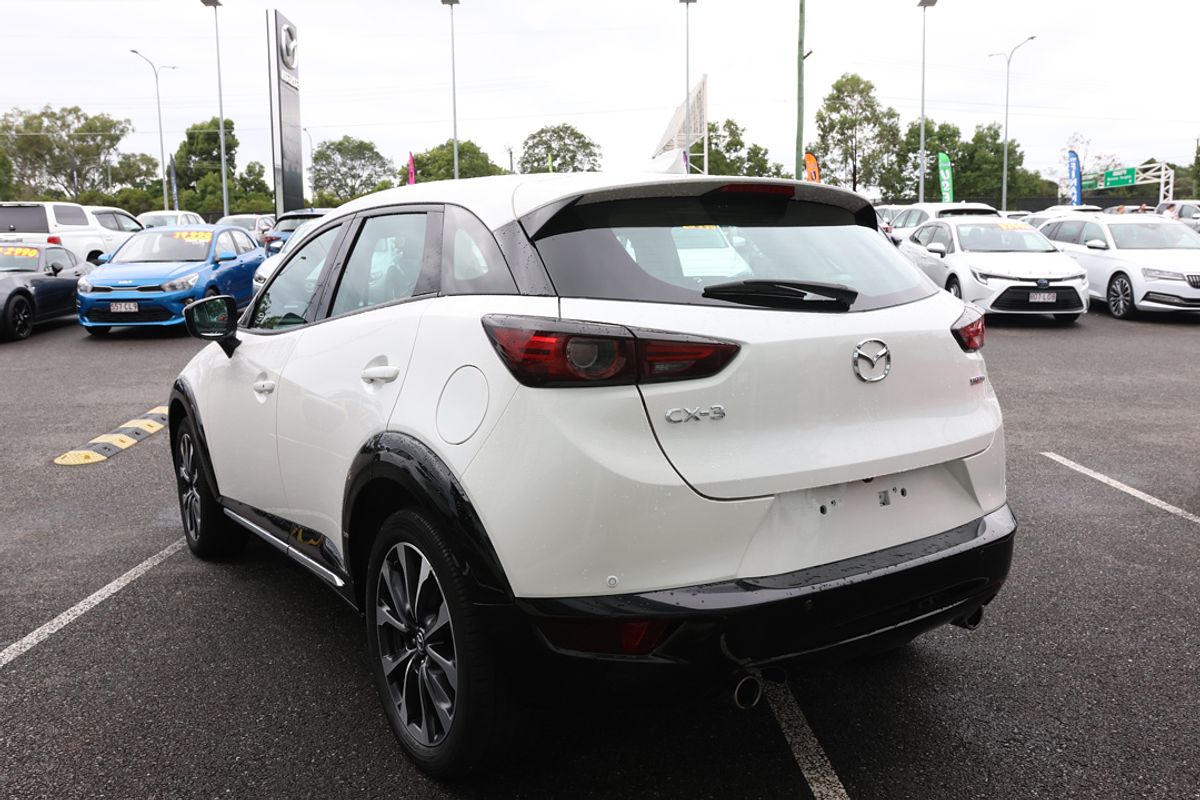 2022 Mazda CX-3 sTouring DK