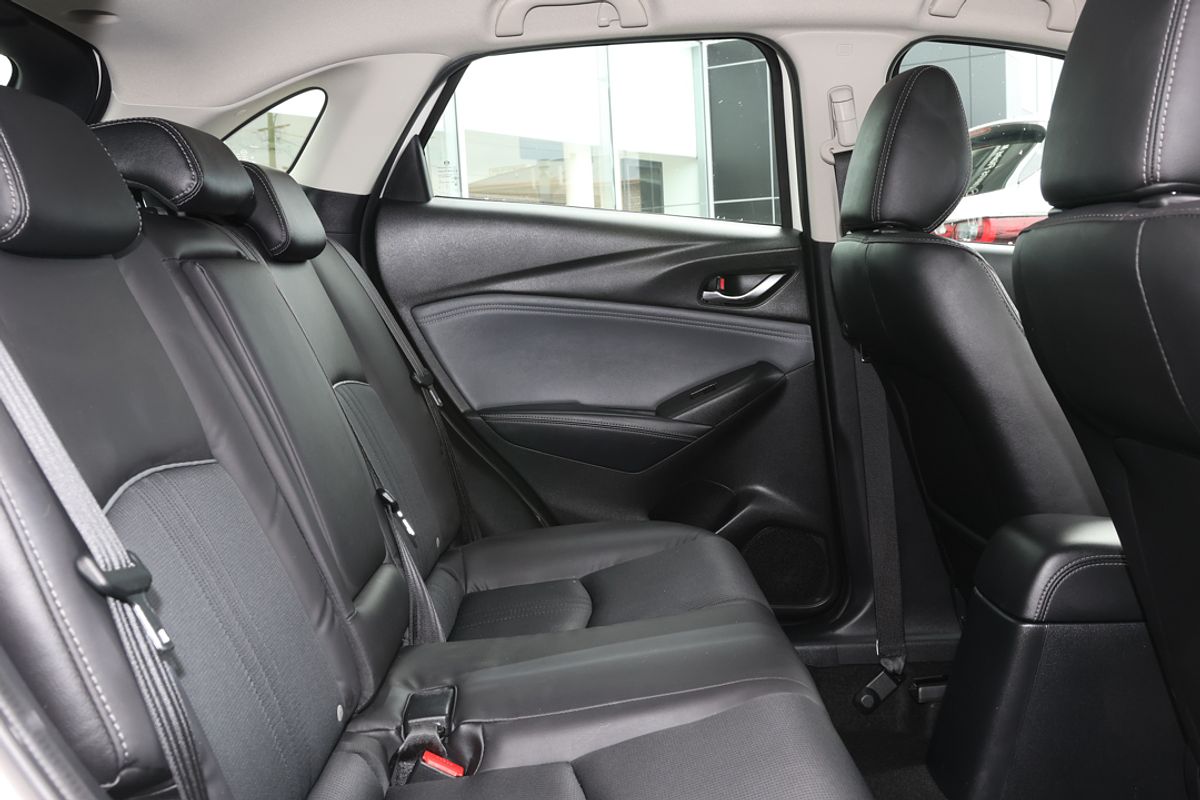 2022 Mazda CX-3 sTouring DK