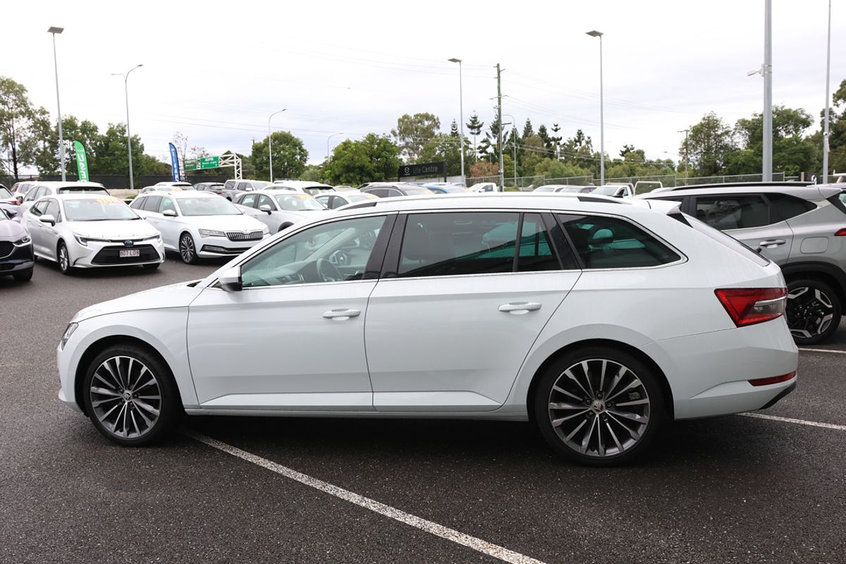 2022 SKODA Superb 162TSI Style NP