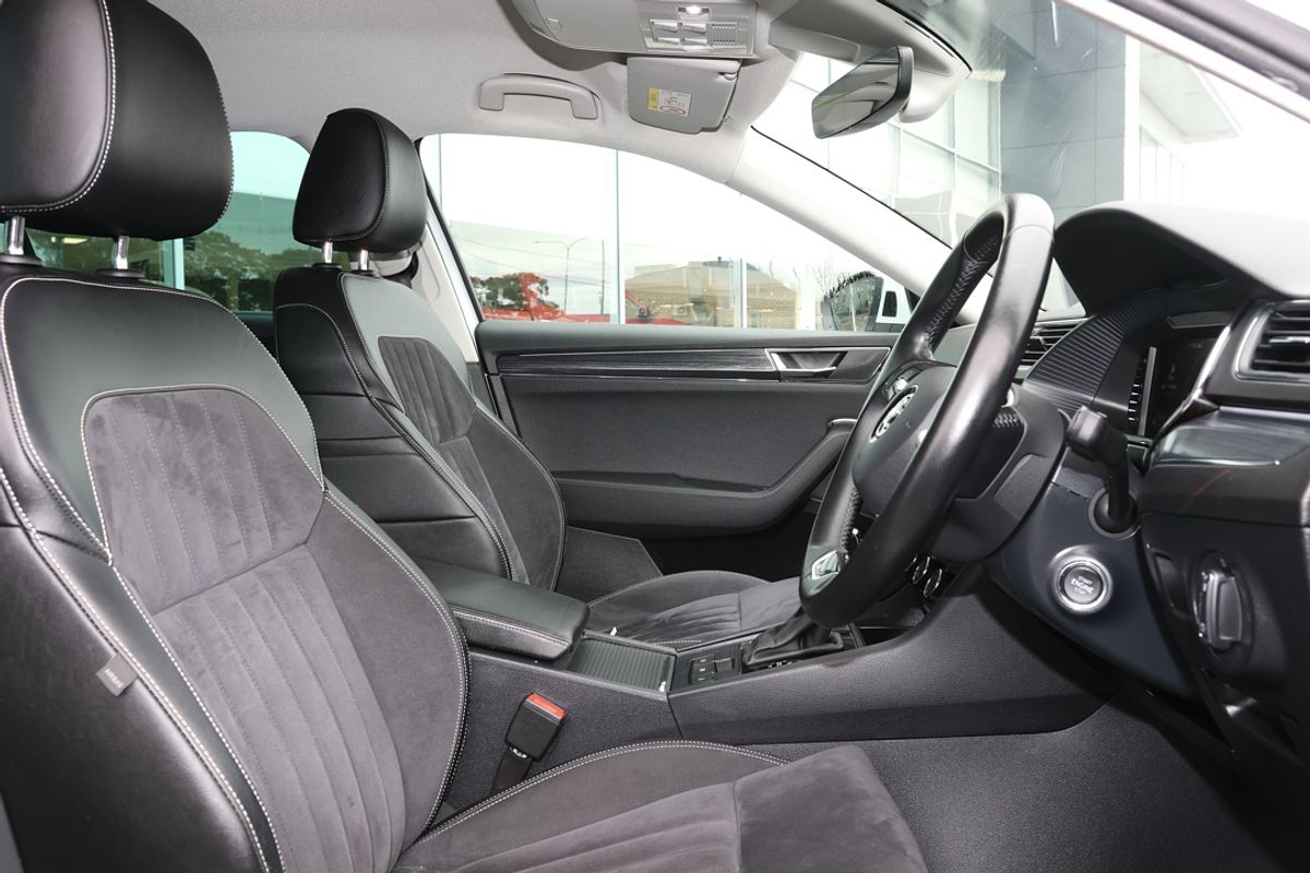 2022 SKODA Superb 162TSI Style NP