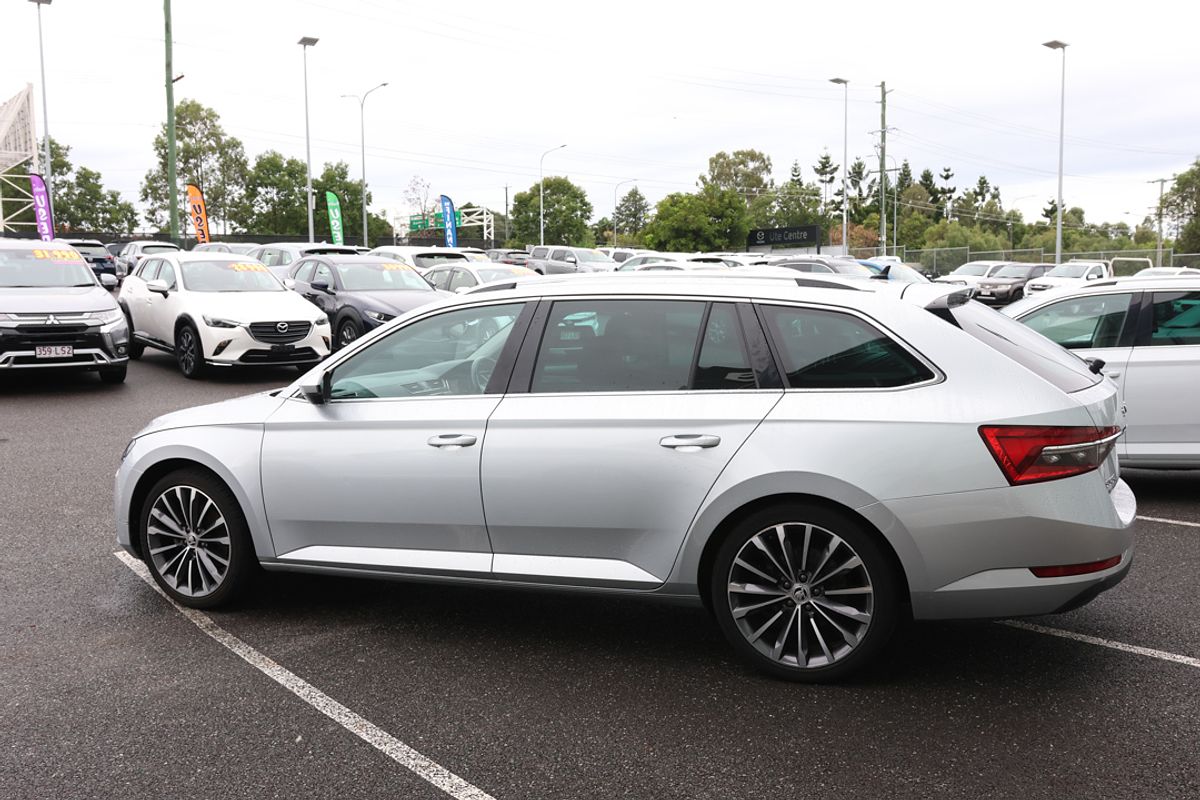 2022 SKODA Superb 162TSI Style NP