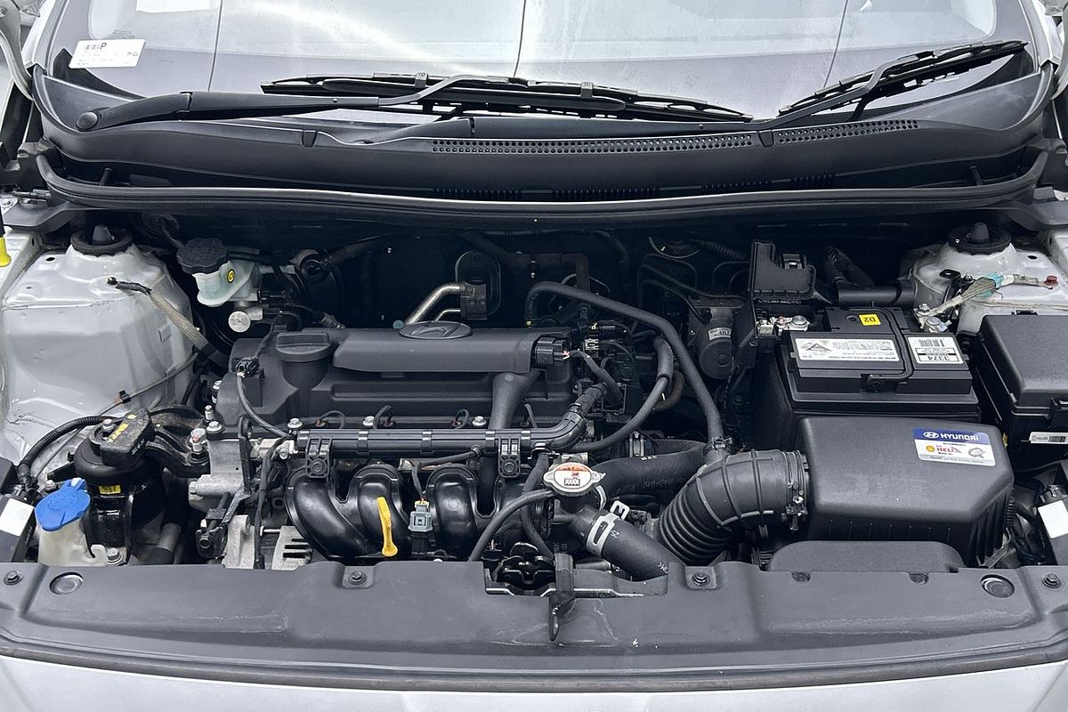 2016 Hyundai Accent Active RB4