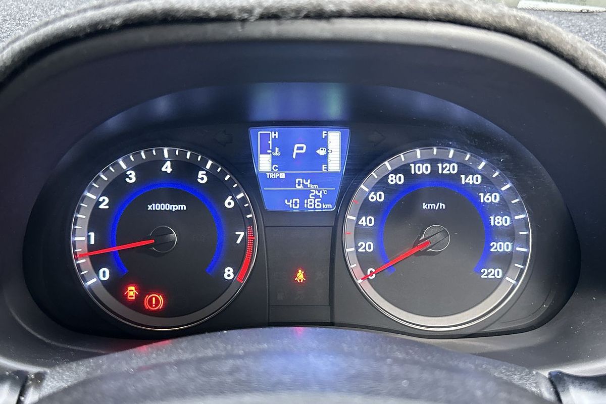 2016 Hyundai Accent Active RB4