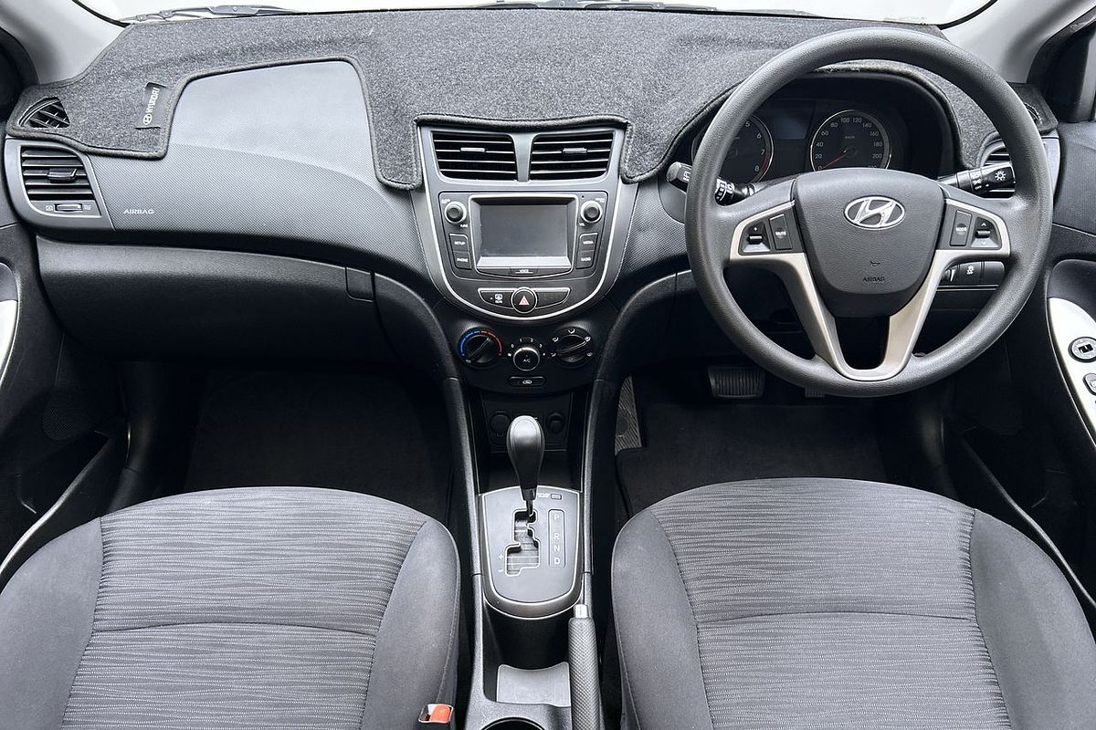 2016 Hyundai Accent Active RB4