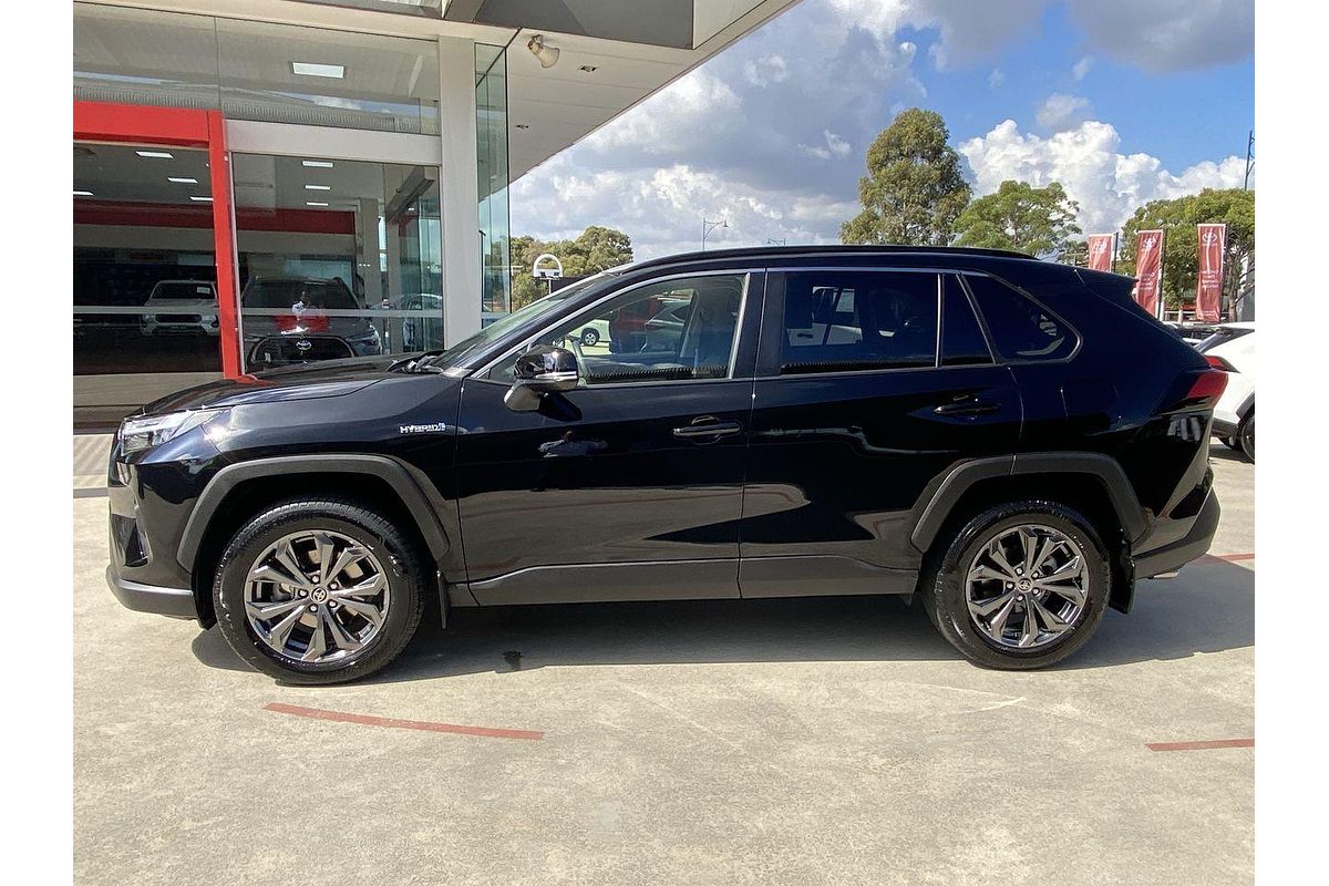 2024 Toyota RAV4 GXL AXAH52R