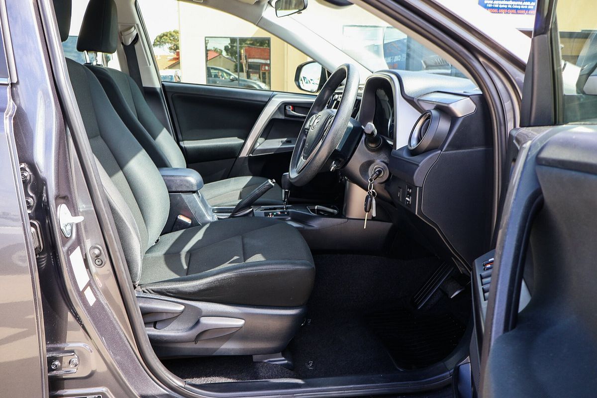 2018 Toyota RAV4 GX ZSA42R