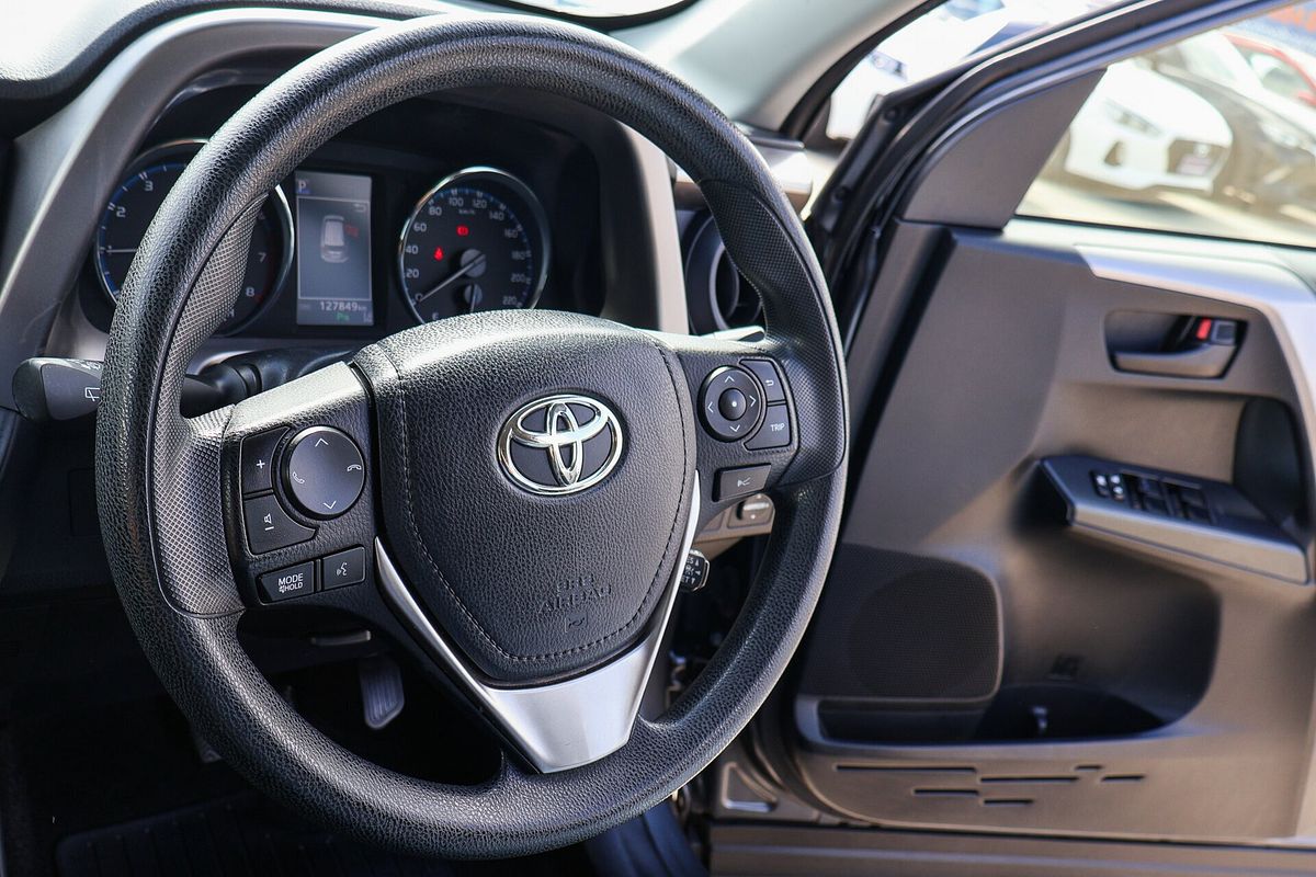 2018 Toyota RAV4 GX ZSA42R